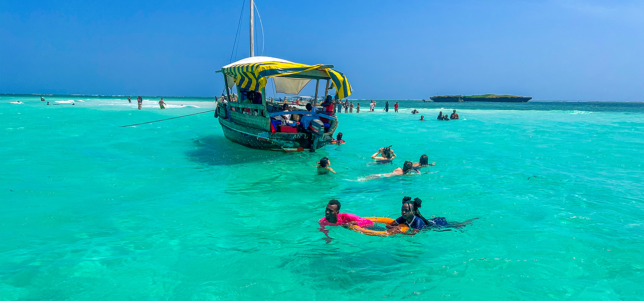 seafood-lunch-wasini-island-tour.jpg